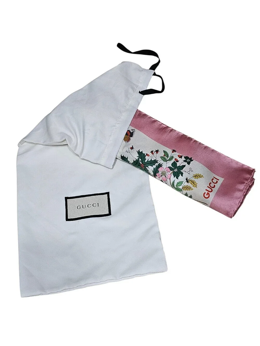 Gucci flora scarf